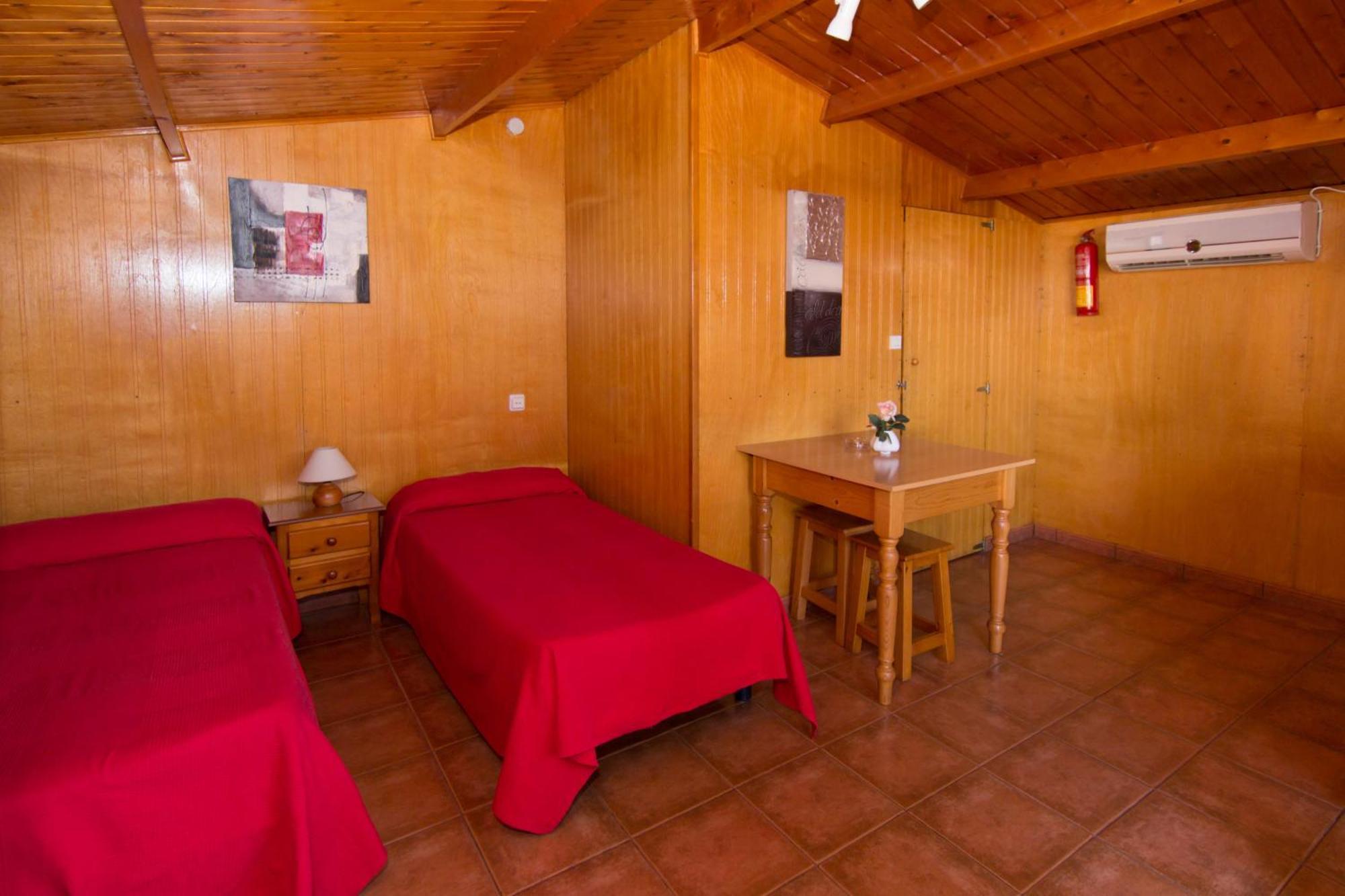 Camping Complejo Turistico & Cabopino 4*